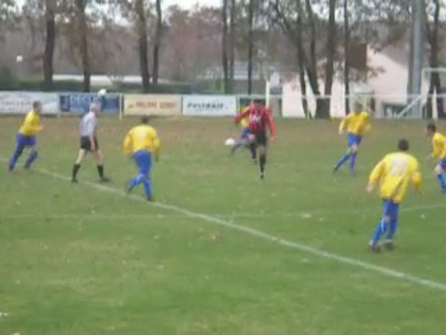 FOOT COUPE B