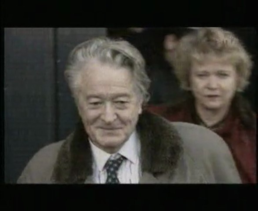 Tous corrompu - Les chasseurs de caisses noires Part 1/2