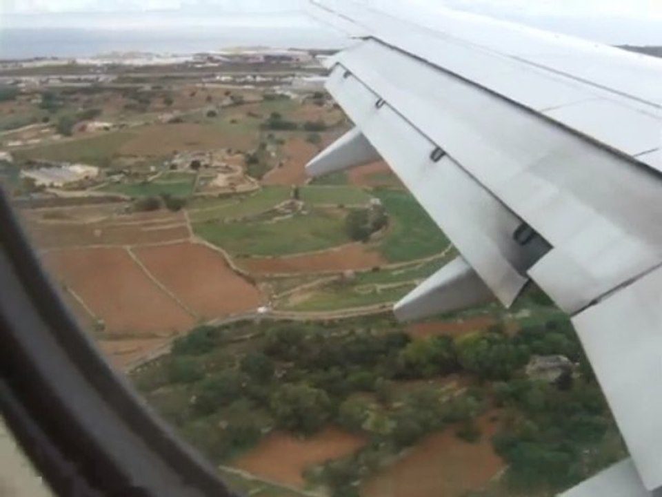 [Malte] - Arrivée sur l'ile _ Avion_atterissage à LUQA