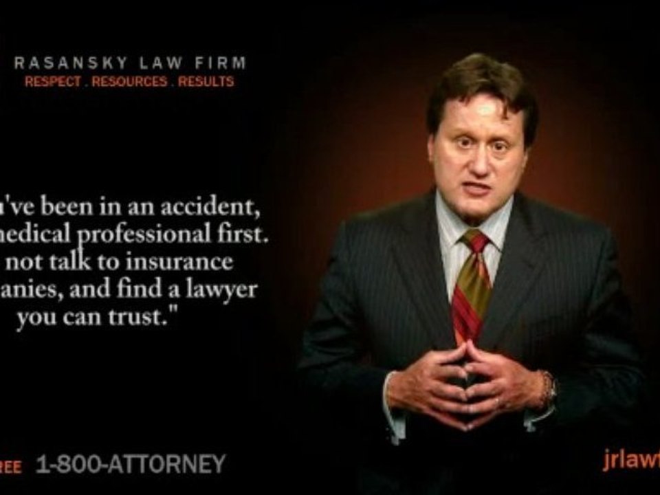 Injury Lawyer Discusses 3 Big Mistakes to Avoid After a Car Accident