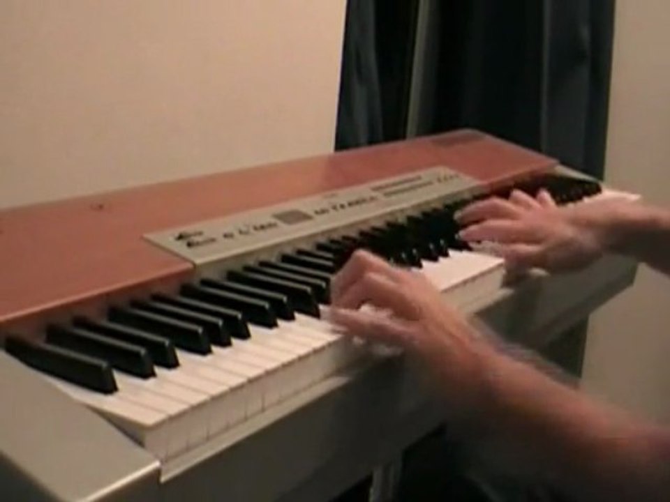 Gainsbourg The initials BB Piano (+paroles)