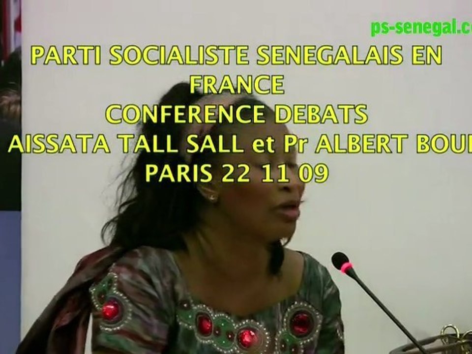 Aissata Tall Sall en conférence à Paris 22/11/09 1ere partie