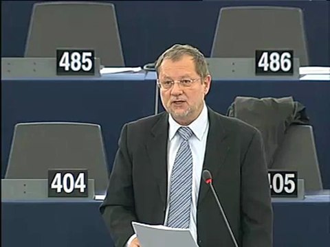 Sergej Kozlík on minority languages