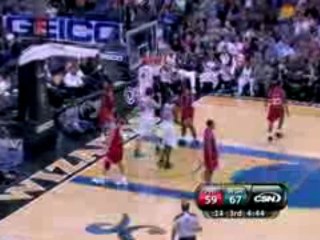 NBA Antawn Jamison fill it up for 32 points against the Sixe