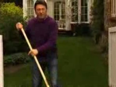 Alan Titchmarsh - Wizard Rubber Rake - Gardeners Heaven