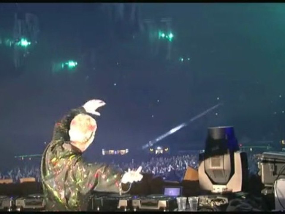 A-LUSION @ QLIMAX 2009  OFFICIEL VIDEO BACKSTAGE