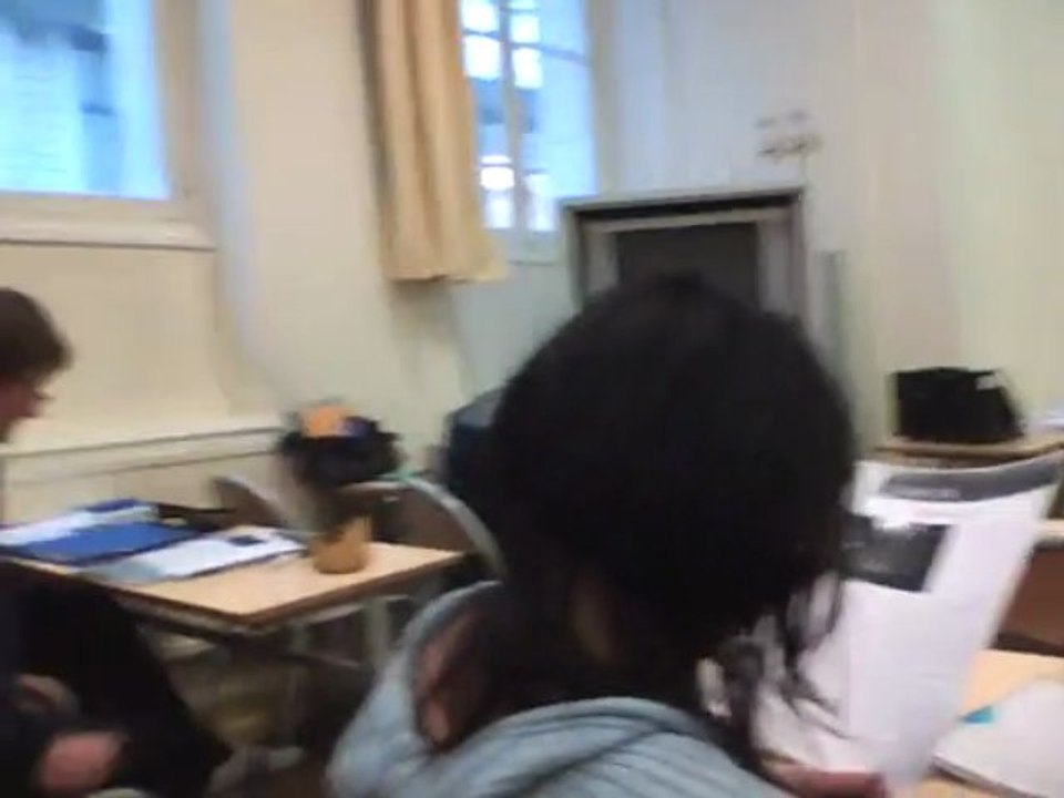 Gros délire en cours d'anglais lycée louis le grand LLG 1 S2