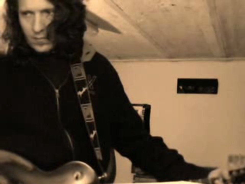 impro totale + solo gibson