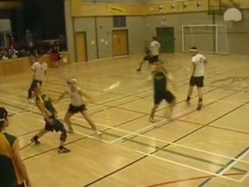 MOV02a