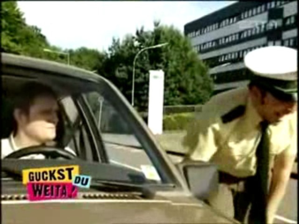 (Kaya Yanar) Polizeikontrolle