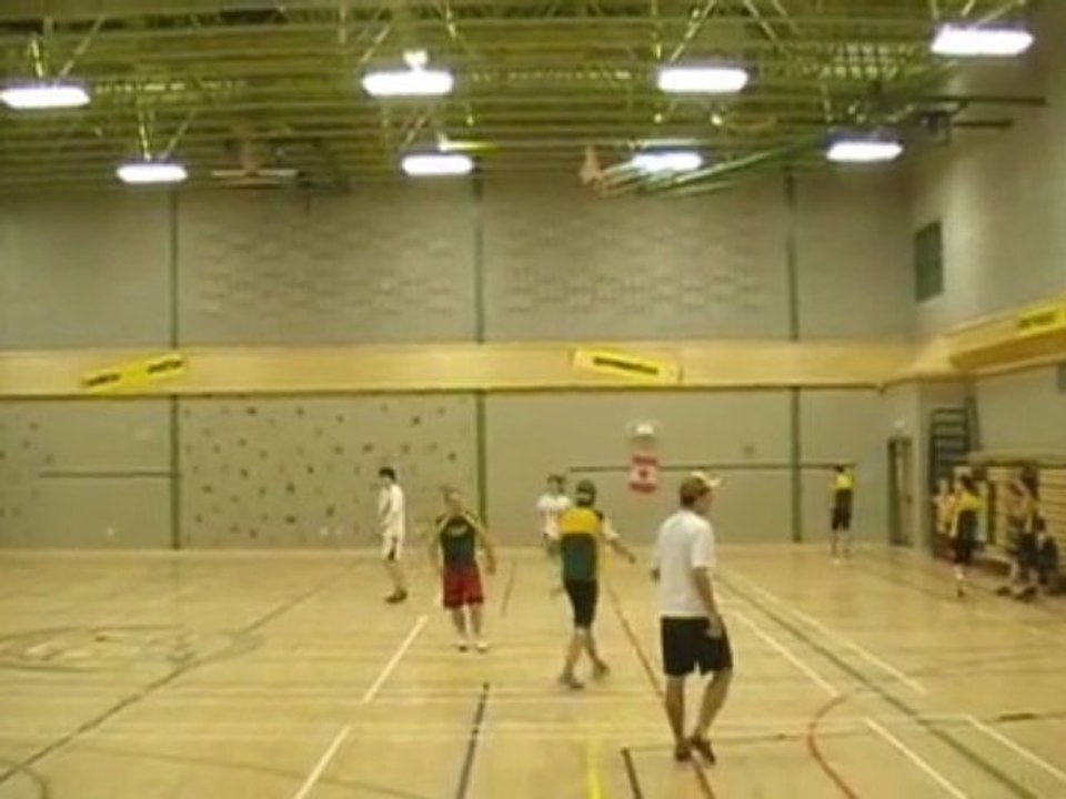 MOV04a