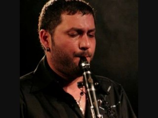 Hüsnü Şenlendirici - Bülbülüm Altın Kafeste