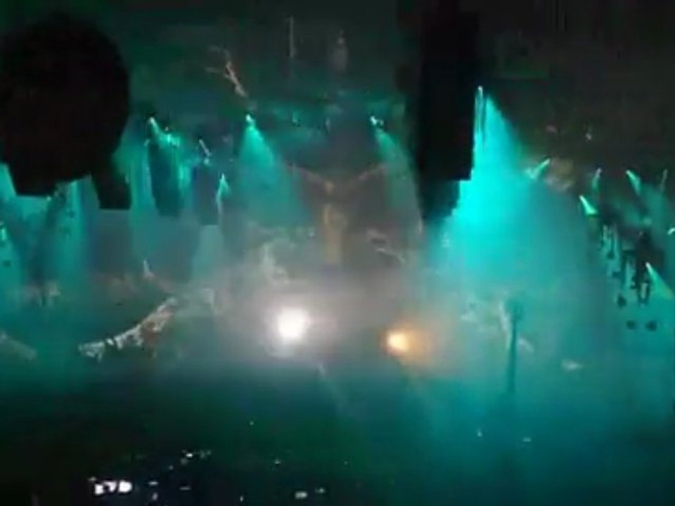 Qlimax  Headhunterz 2 2009