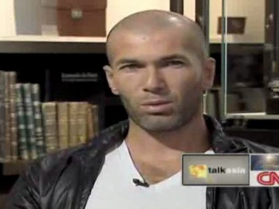 Zizou dans Talk Asia 1/2