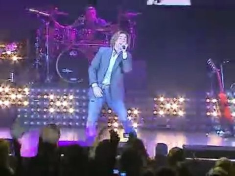 Arranca con éxito la gira de David Bisbal Sin mirar atrás