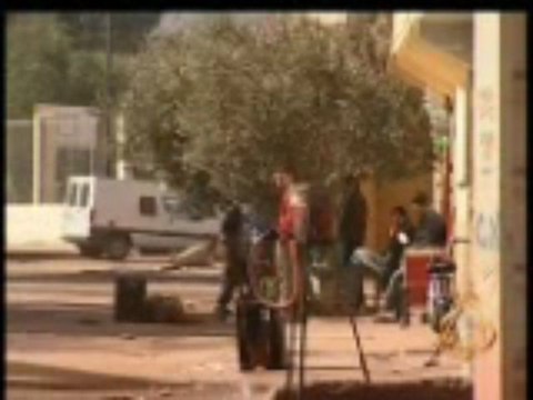 شبكات التهريب المنتشرة على الحدود المغربية الجزائرية