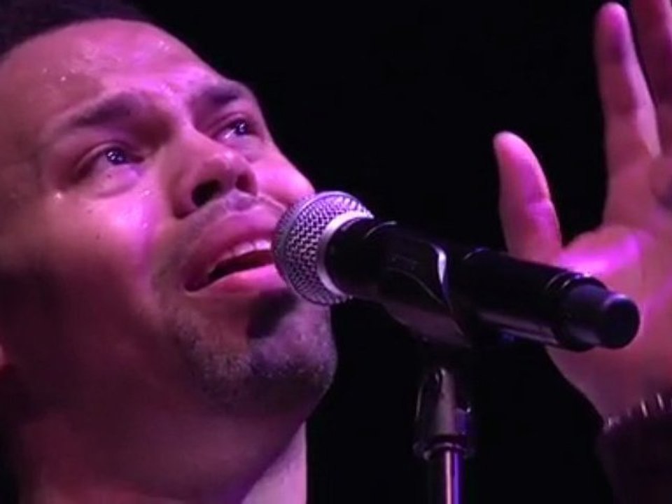 Grown Folks Nation: ERRO: Couldn't Hear Me