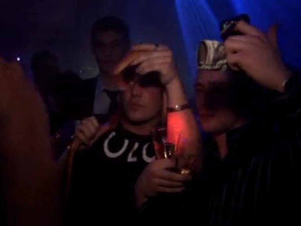 Zoo Club - James Bond Theme