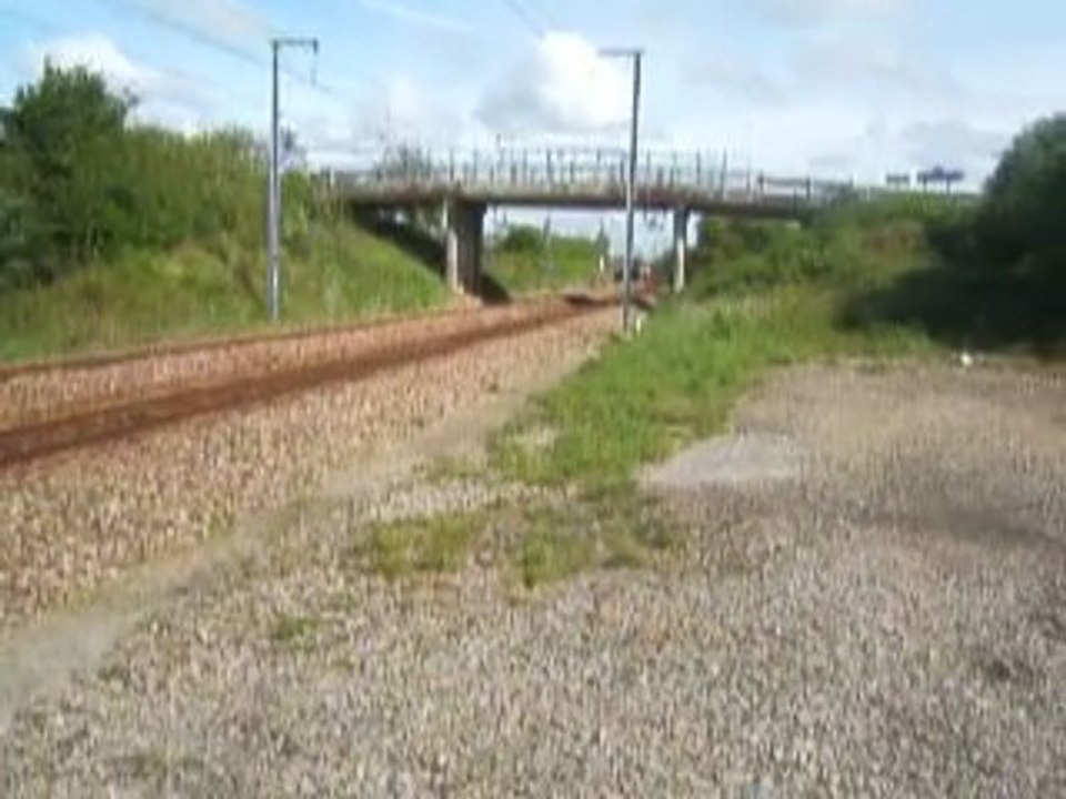 Le 3364 croise le 3311 au PK 338