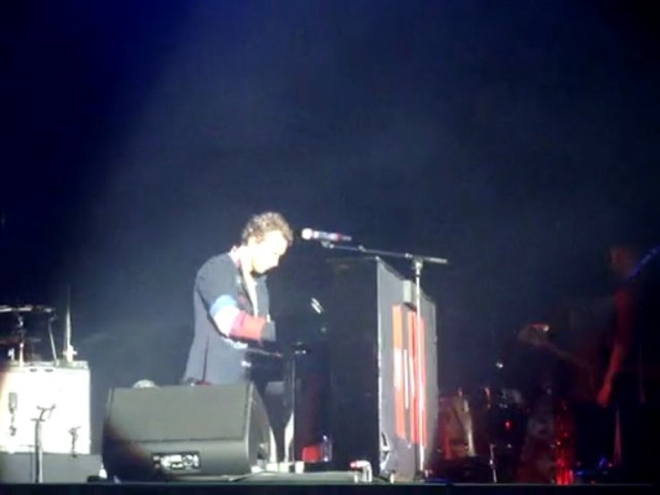 Coldplay - Piano Live @ Main Square
