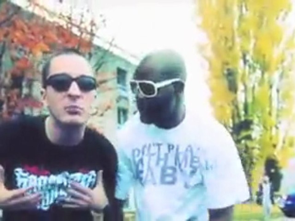 Wira (Zakariens) feat Redstar-Therapie De Groupe