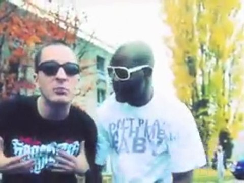 Wira (Zakariens) feat Redstar-Therapie De Groupe