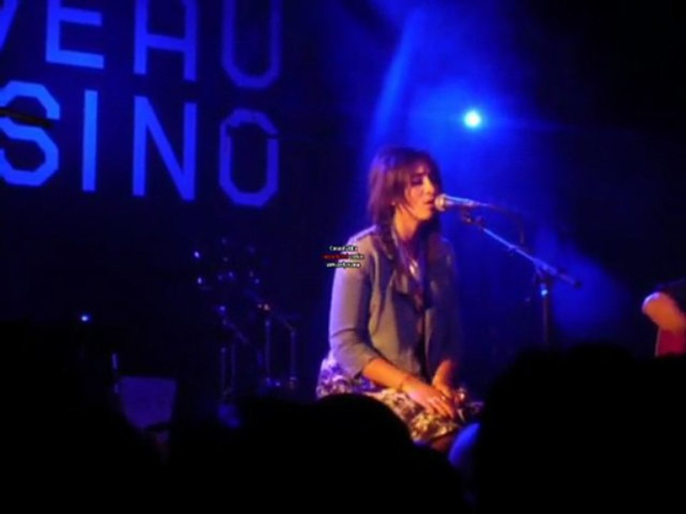 Camelia Jordana au Nouveau Casino