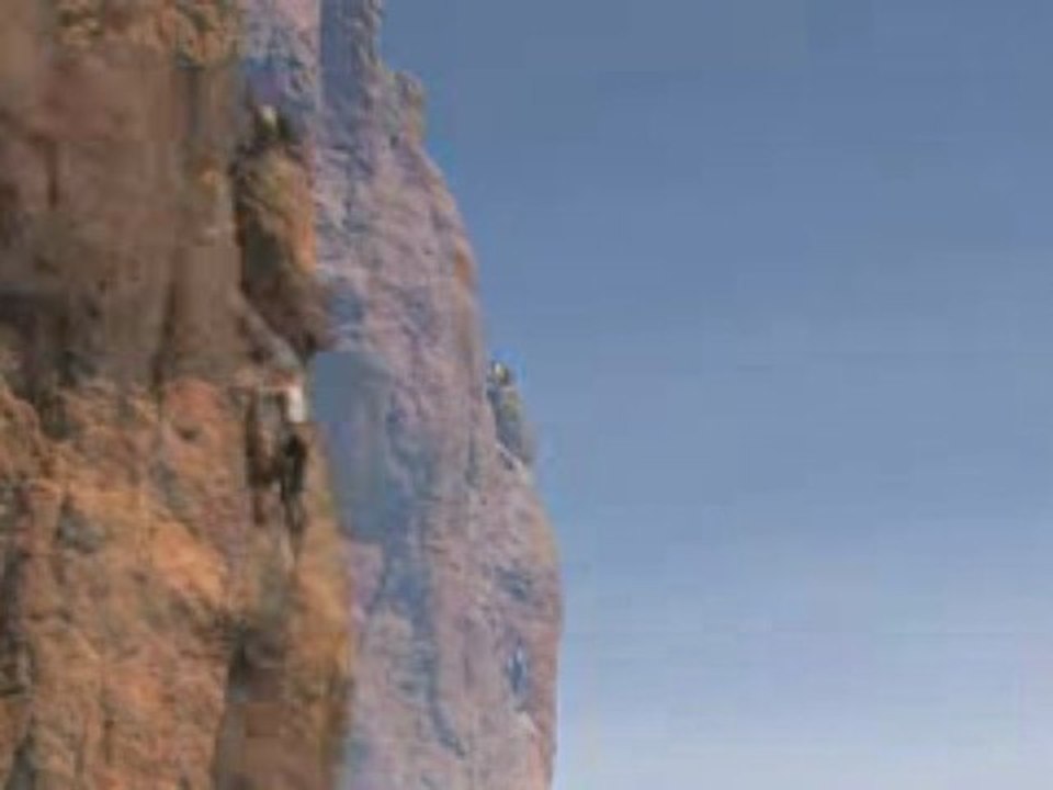 Climbing Roque Nublo