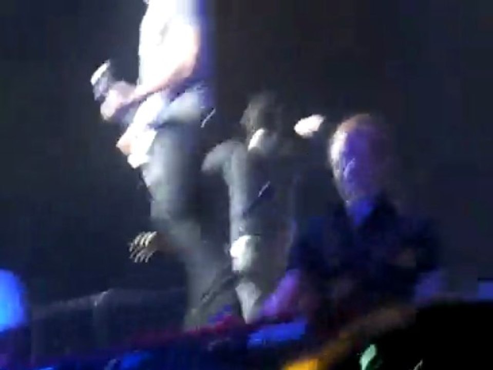 Gotta feeling Jonas Brothers Bercy Paris.