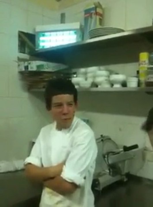 Meckenheck Sebastien le Fan d'Elvis 0089.MOV