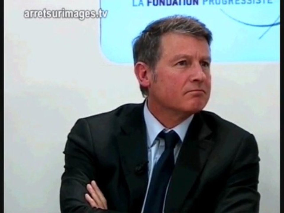 Curieux financement d'un proche de Vincent Peillon