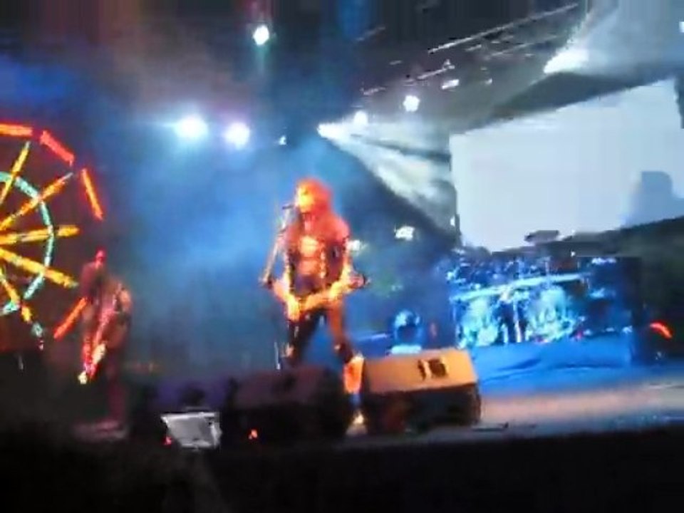 W.A.S.P.-CRAZY (Live in Istanbul)
