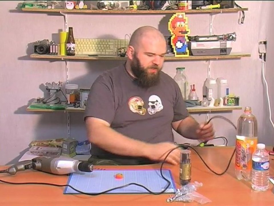 LaGrotteDuBarbu Saison 02 Episode 01 - BouteillePied