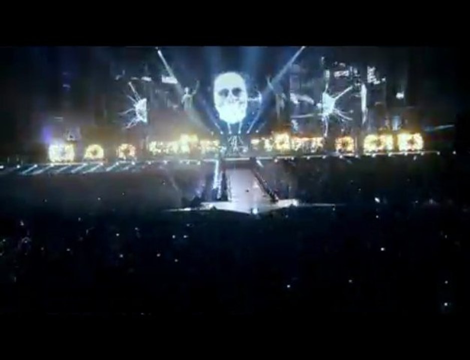 Clip "C'est dans l'air" Tour 2009