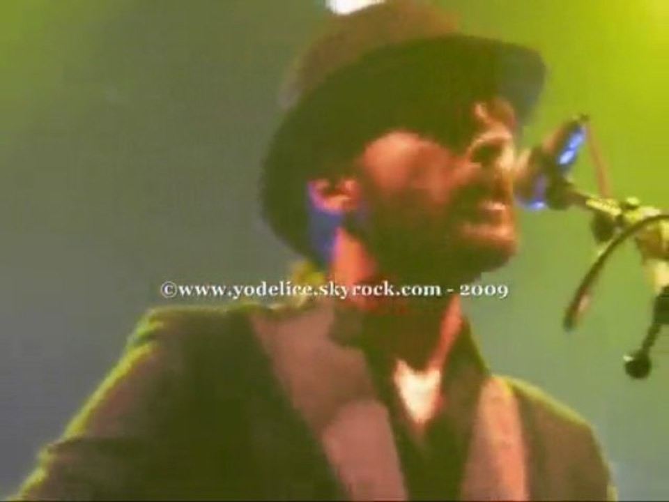 Yodelice -"Happy Crowd" Cabaret Aleatoire Marseille 27.11.09