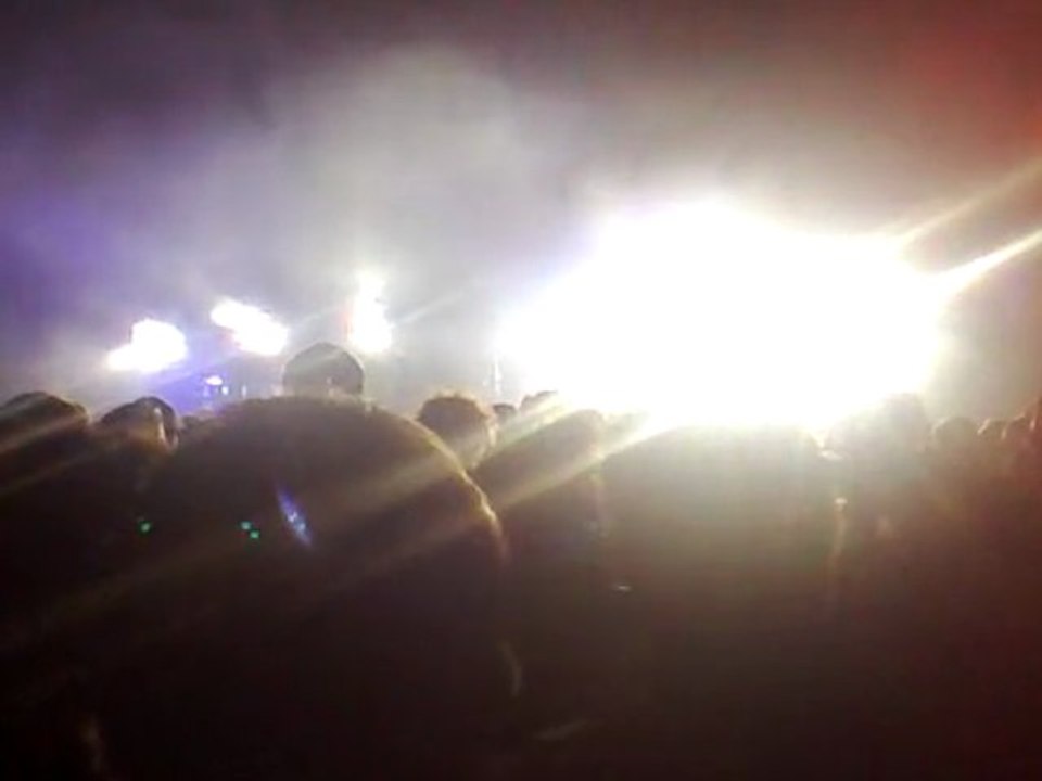 Massive Attack-extrait live_concert Lyon161109