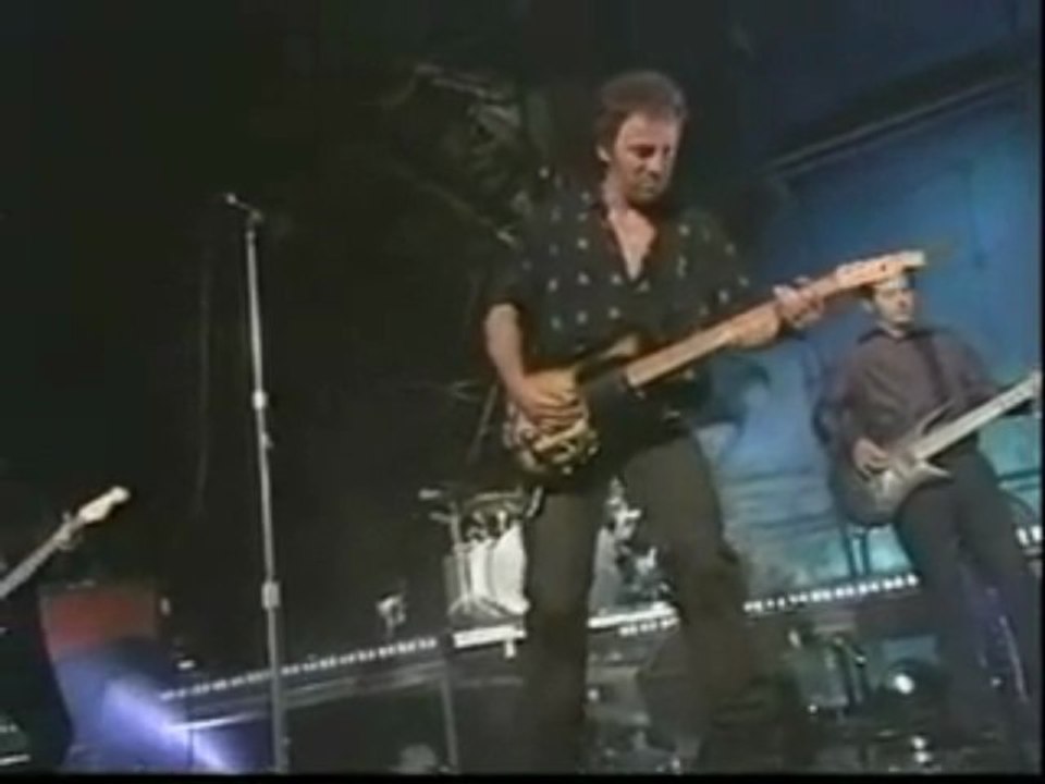 darkness on the edge of town - bruce springsteen