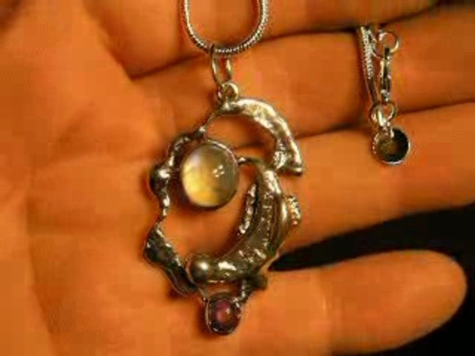 cat 363636 SOLD moonstone-ruby