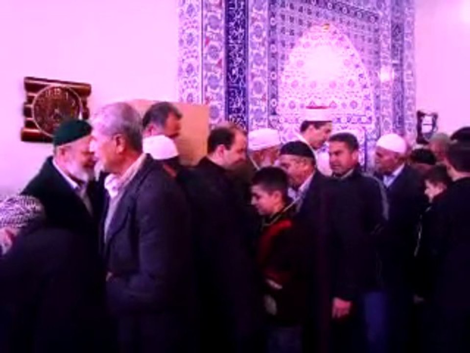 baykan kurban bayramı namazı sonrası bayramlaşmaPIC_5346