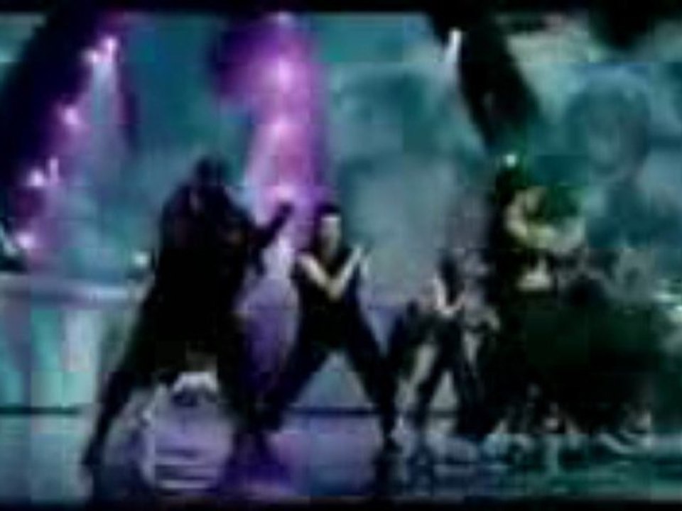 Pump It Up Song-Genelia Shahid CHANCE PE DANCE