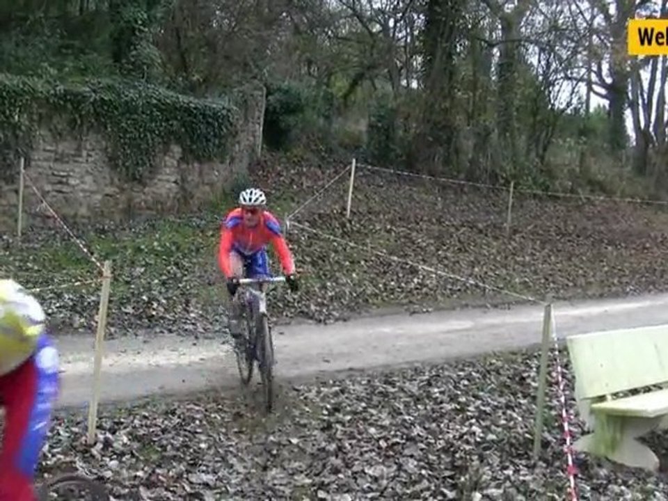 Cyclo-cross de Ainay le Chateau 2009