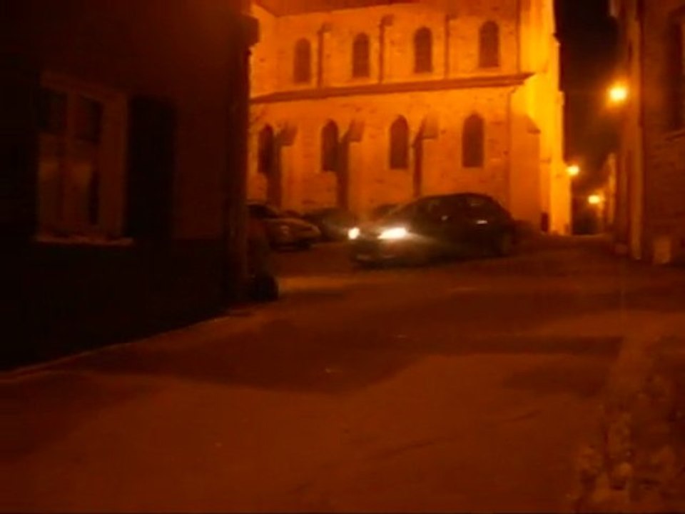 Une vidéo qui ne sert à rien, mais bon :)