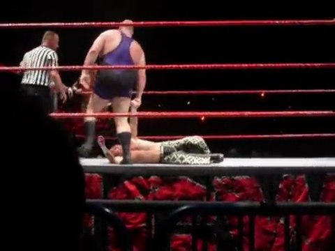 wwe lyon 14/11 dx invasion tour DX CENA VS JERISHOW ORTON