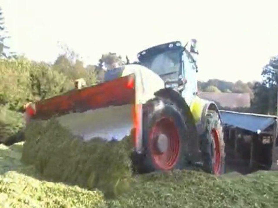 l'ensilage du maïs 2009 partie n° 5 par vidéoagri 50