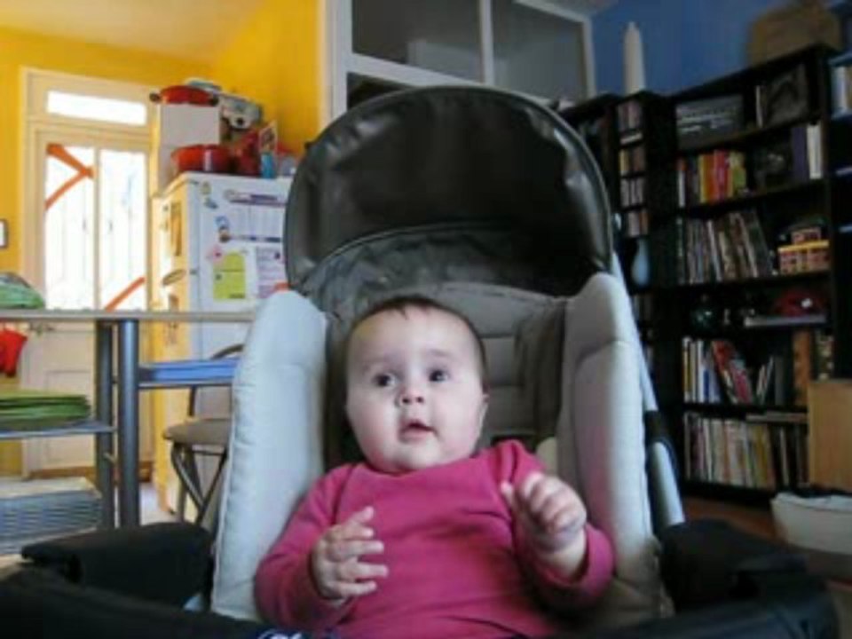 Lisa adore qu'on chante