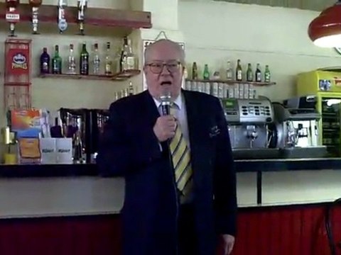 JEAN-MARIE LE PEN A CARPENTRAS - 3 - 28/11/2009