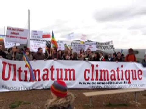 CLIMAT-VIADUC DE MILLAU-291109