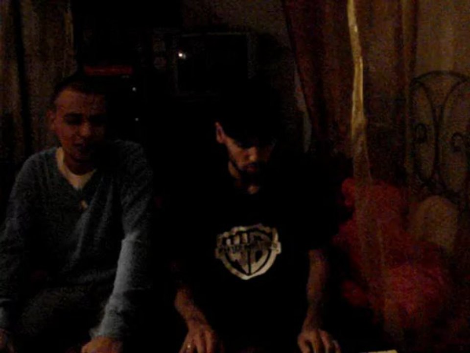 Versa & Metiss Eloquent ( au piano ! )