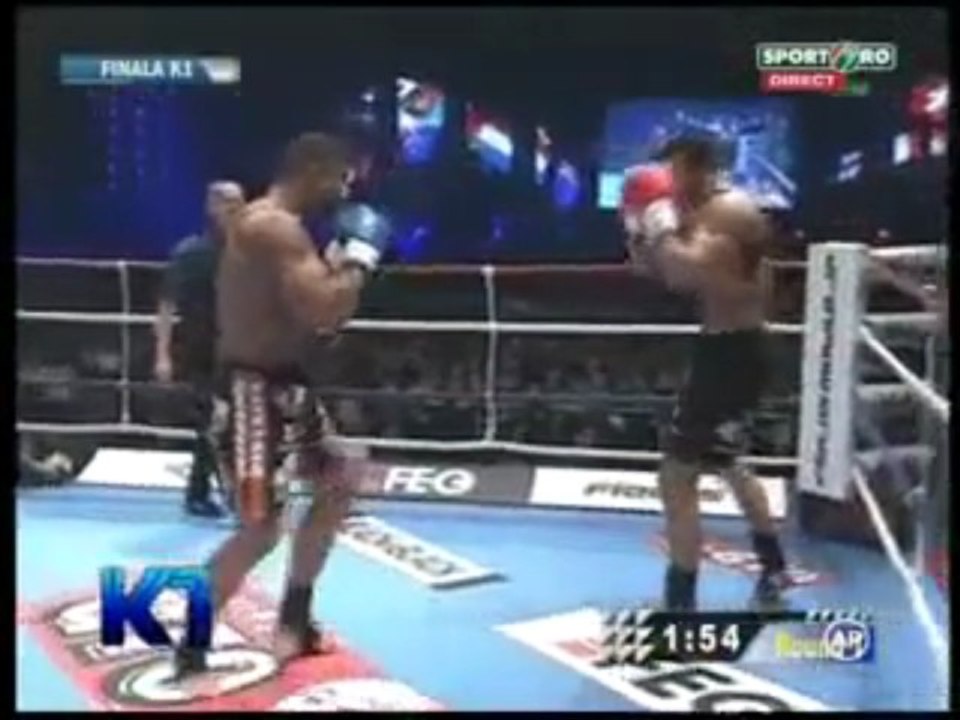 overeem vs Hari K1 2009 DEC semi final