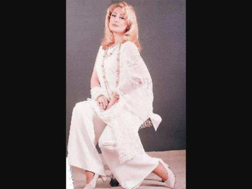 SEVEN OLMAZKİ MUAZZEZ ERSOY